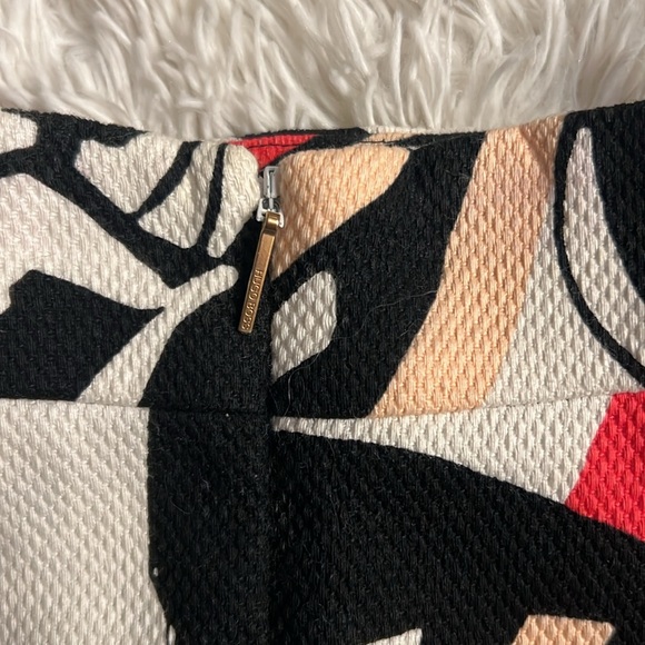 Hugo Boss Cocktail / Business skirt size 0 - Picture 3 of 4